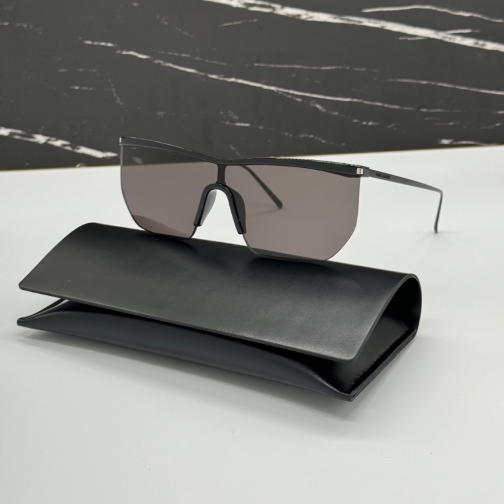 NEW SL 519 MASK 001 SAINT LAURENT BLACK OVERSIZED SL519 001 WOMEN SUNGLASSES - Picture 4 of 11